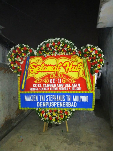 Bunga Papan Congratulation Babakan Tarogong